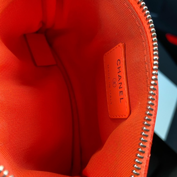 (Authenticated)Chanel Quilted Makeup Bag - Picture 4 of 8